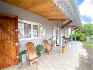 villa à la vente -   97435  SAINT PAUL, surface 110 m2 vente villa - UBI461543153